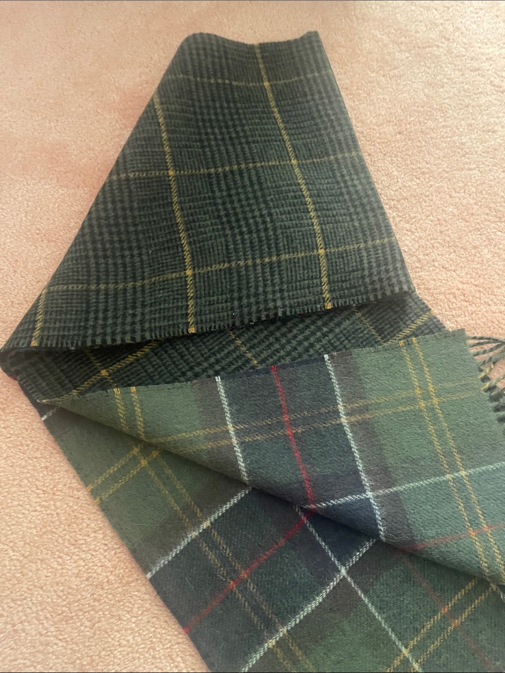 Barbour unisex Plaid Wool Scarf reversible new 100% Lamb wool - Picture 3 of 10